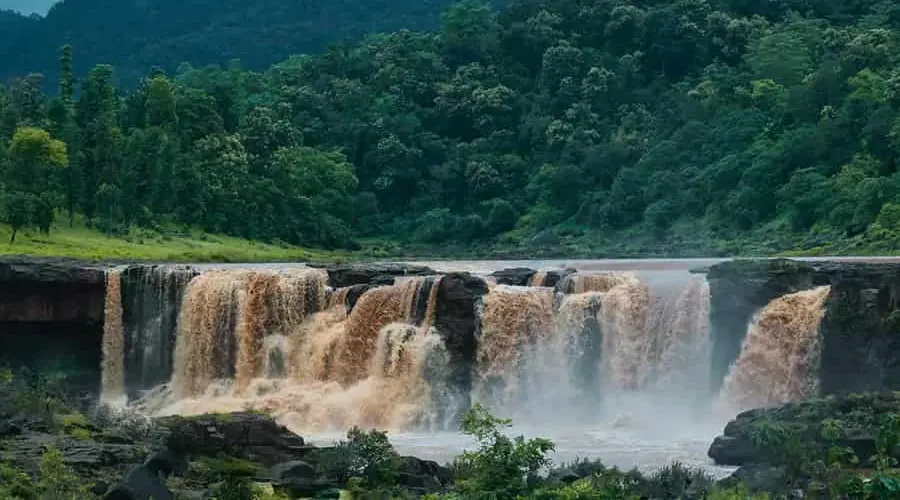 Gira Waterfall